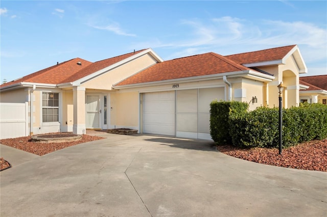 view of front facade with a garage