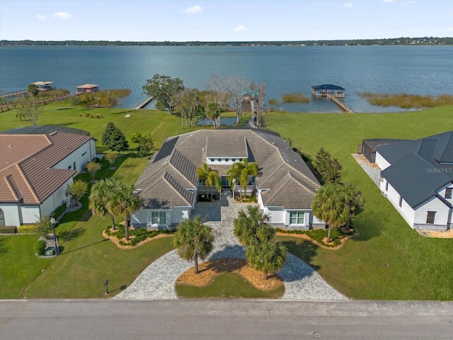 bird's eye view featuring a water view