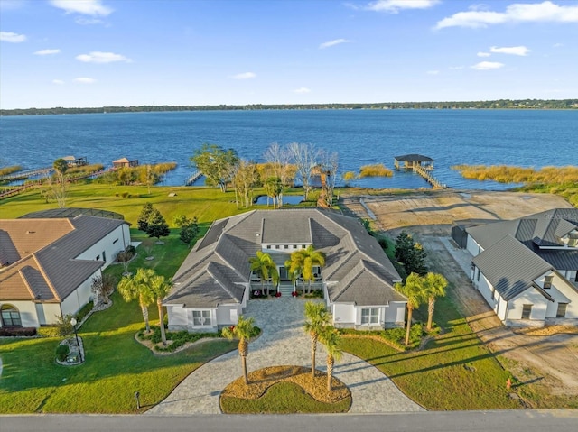 bird's eye view featuring a water view