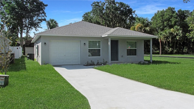 ranch-style house featuring roof with shingles, stucco siding, an attached garage, a front yard, and driveway