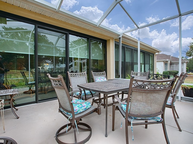 view of sunroom / solarium