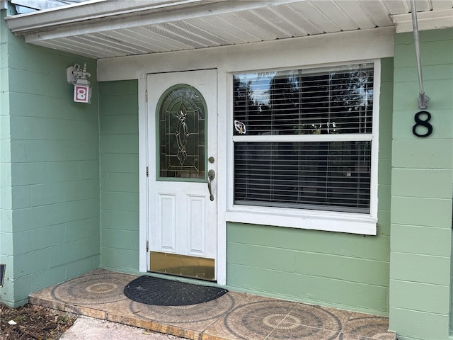 view of property entrance