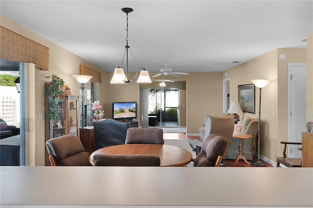 dining space with ceiling fan