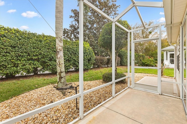 9199 SE 171st Cooper Loop, The Villages, FL 32162 - view of unfurnished sunroom