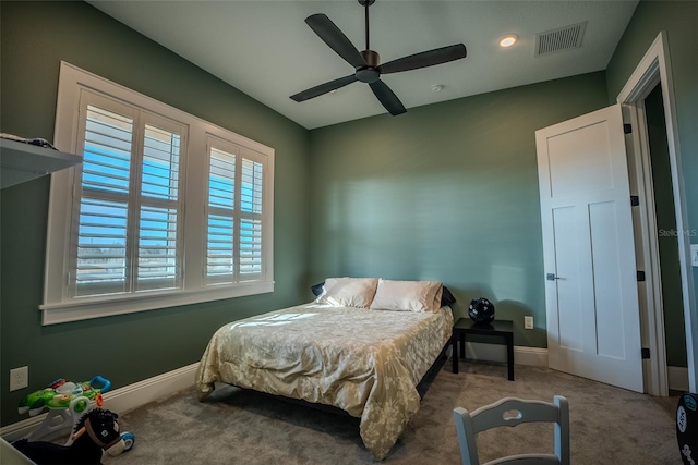 bedroom with carpet flooring and ceiling fan