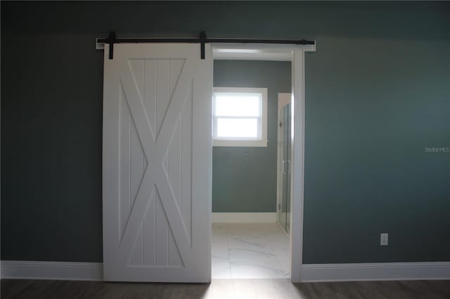 2437 Bay Lake Loop, Groveland, FL 34736 - view of closet