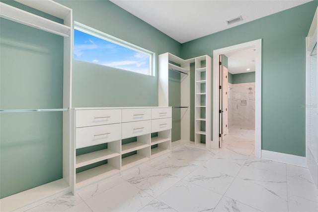 2437 Bay Lake Loop, Groveland, FL 34736 - view of closet