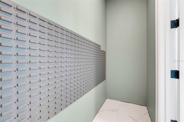 2437 Bay Lake Loop, Groveland, FL 34736 - view of corridor