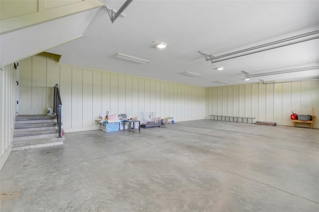2437 Bay Lake Loop, Groveland, FL 34736 - view of garage