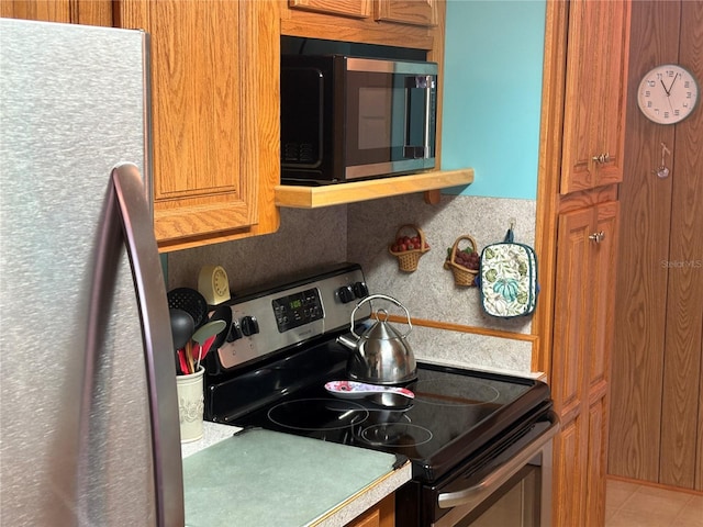 kitchen featuring stainless steel appliances