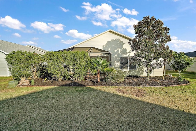 exterior space featuring a yard