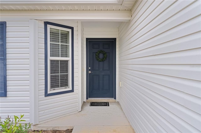 view of property entrance