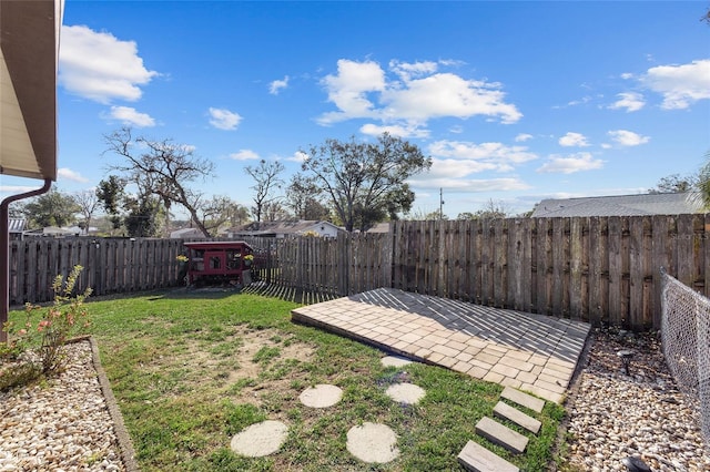 view of yard with a patio
