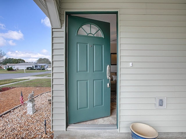 view of entrance to property