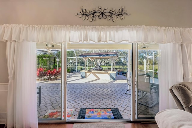 doorway with a sunroom