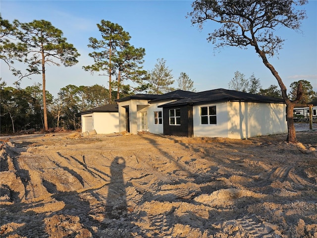 view of front facade with an attached garage