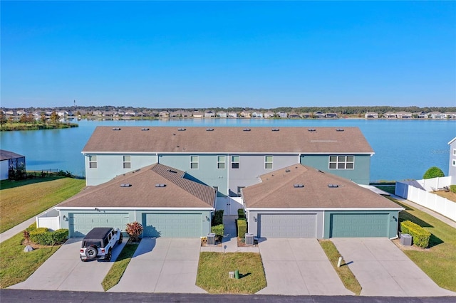 view of front facade featuring a water view