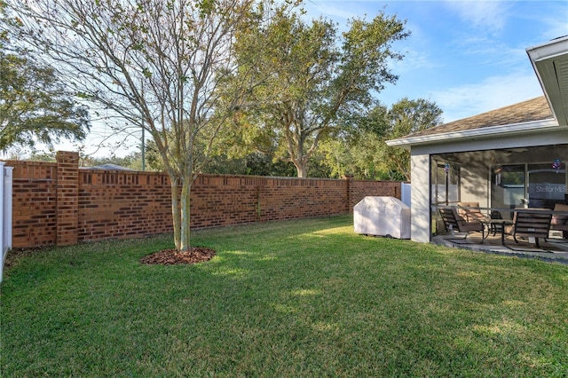 view of yard with a patio