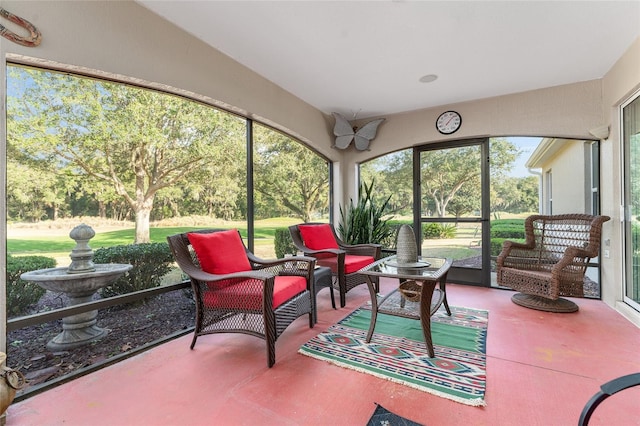 view of sunroom / solarium