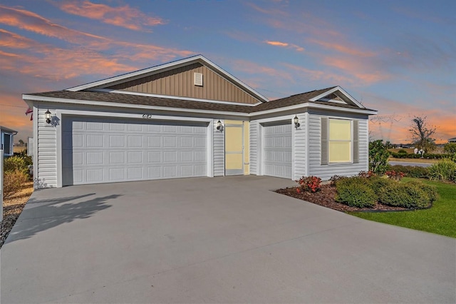 view of front facade with a garage