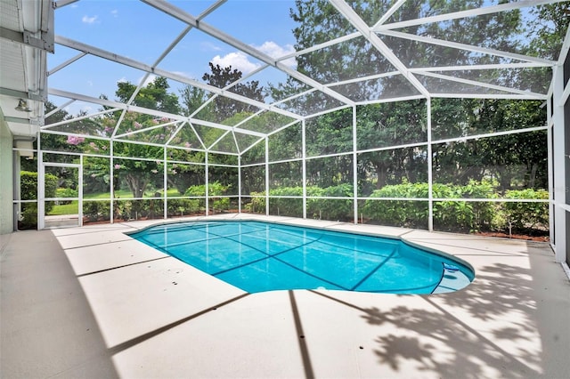 11941 Graces Way, Clermont, FL 34711 - swimming pool with a patio area and a lanai