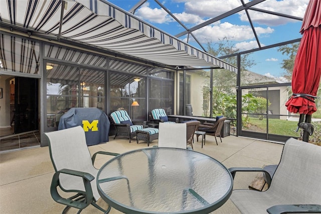 view of sunroom / solarium