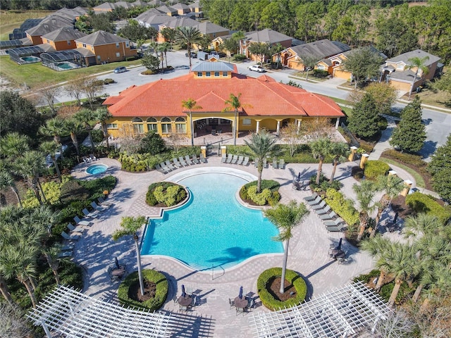 view of swimming pool