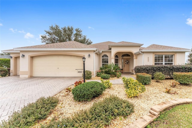 view of front of home featuring a garage