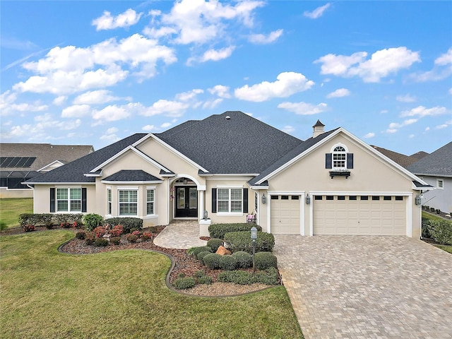 view of front of house with a front lawn