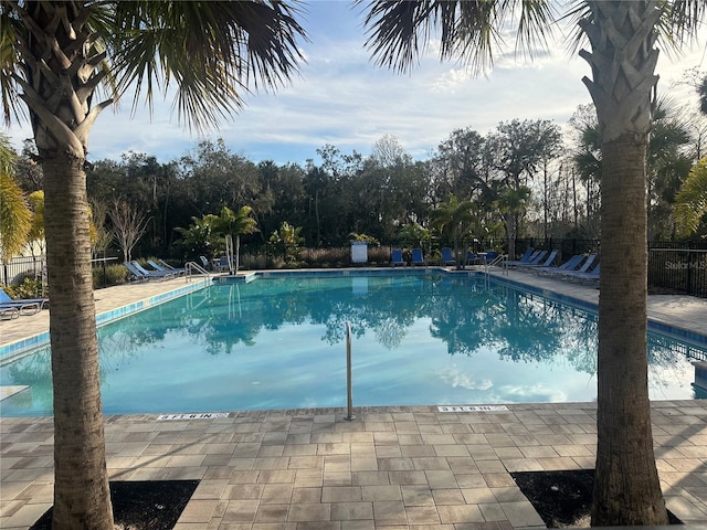 view of swimming pool