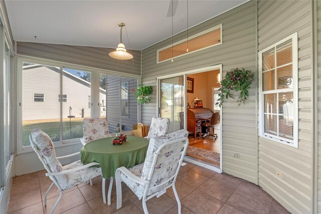 view of sunroom / solarium