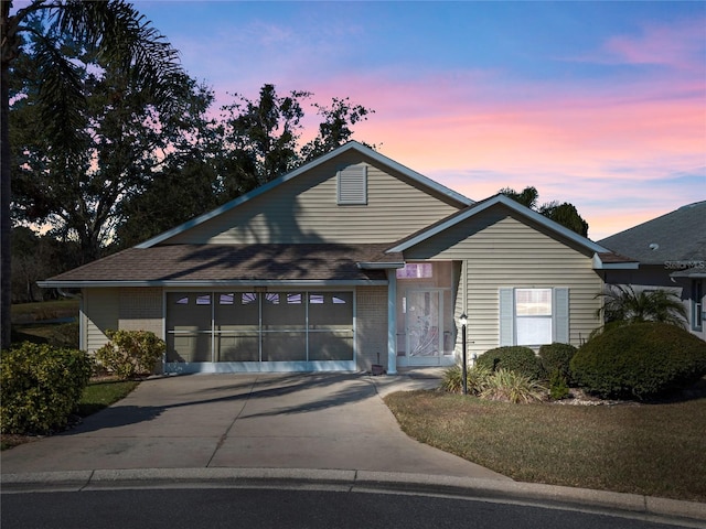 view of front of property featuring a garage