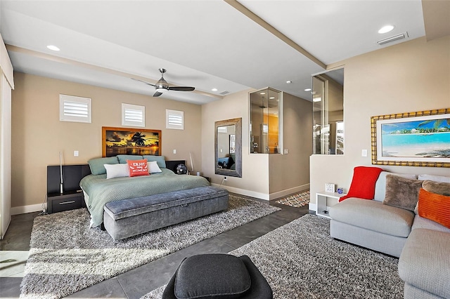 bedroom with ceiling fan