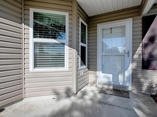 view of entrance to property