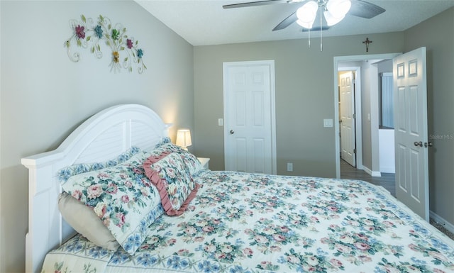 502 San Marino Dr, Lady Lake, FL 32159 - bedroom with ceiling fan