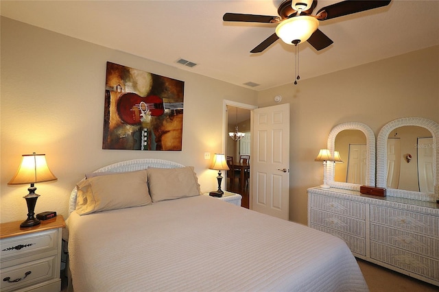 bedroom with ceiling fan