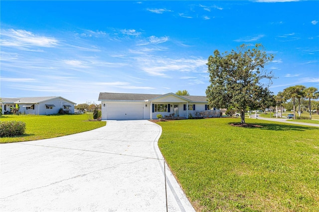 17664 SE 105th Ter, Summerfield, FL 34491 - single story home featuring an attached garage, a front yard, and driveway