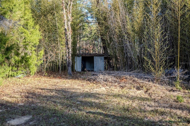 view of outdoor structure