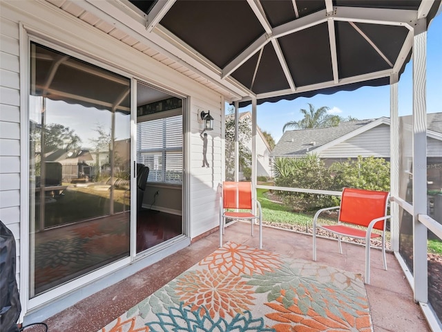 view of sunroom / solarium