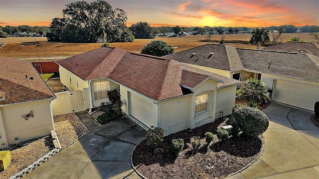 view of aerial view at dusk