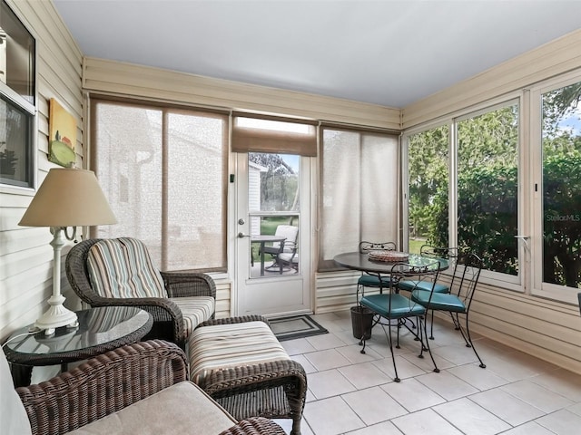 view of sunroom / solarium