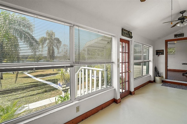 sunroom / solarium with vaulted ceiling and ceiling fan