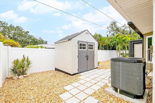 view of outbuilding with central AC