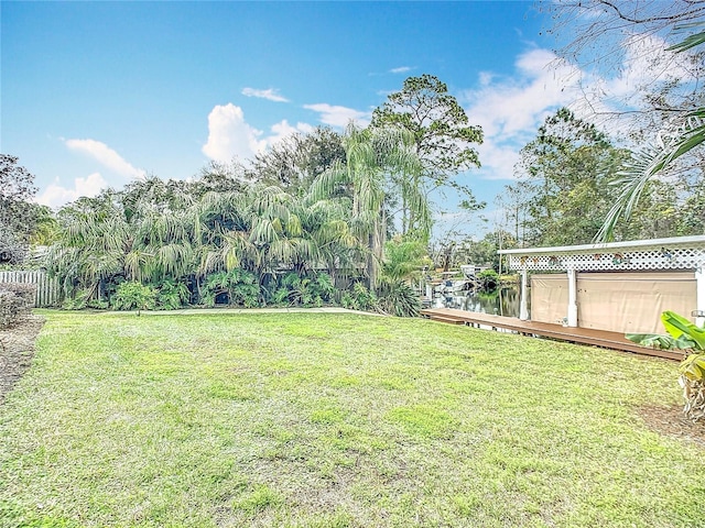 view of yard featuring a water view