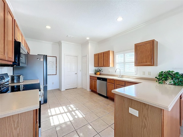 kitchen with sink, crown molding, light tile patterned floors, stainless steel appliances, and kitchen peninsula