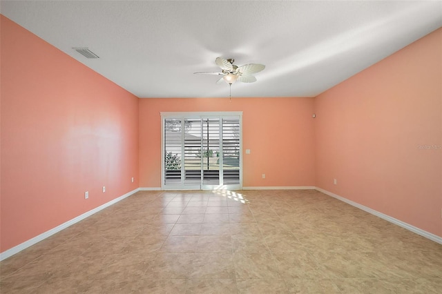 empty room with ceiling fan