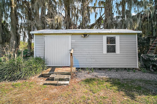 view of outbuilding