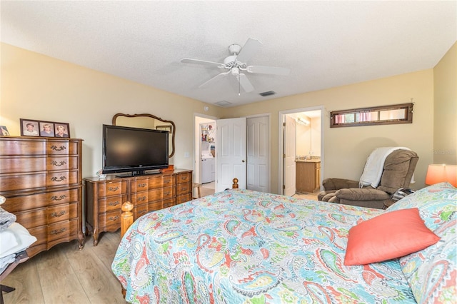 bedroom with connected bathroom, ceiling fan, a textured ceiling, and light wood-type flooring
