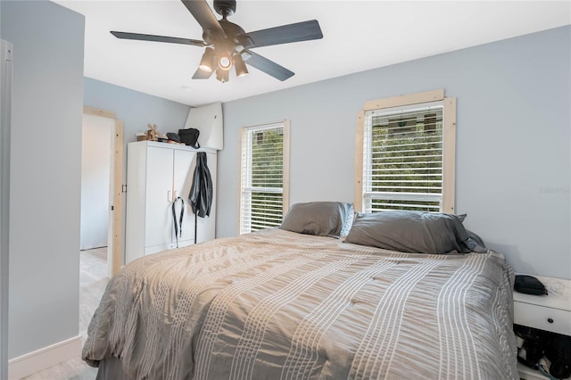 bedroom featuring ceiling fan