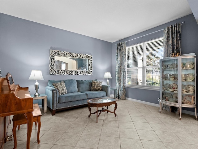 887 Daisy Hill Ct, Apopka, FL 32712 - view of tiled living room